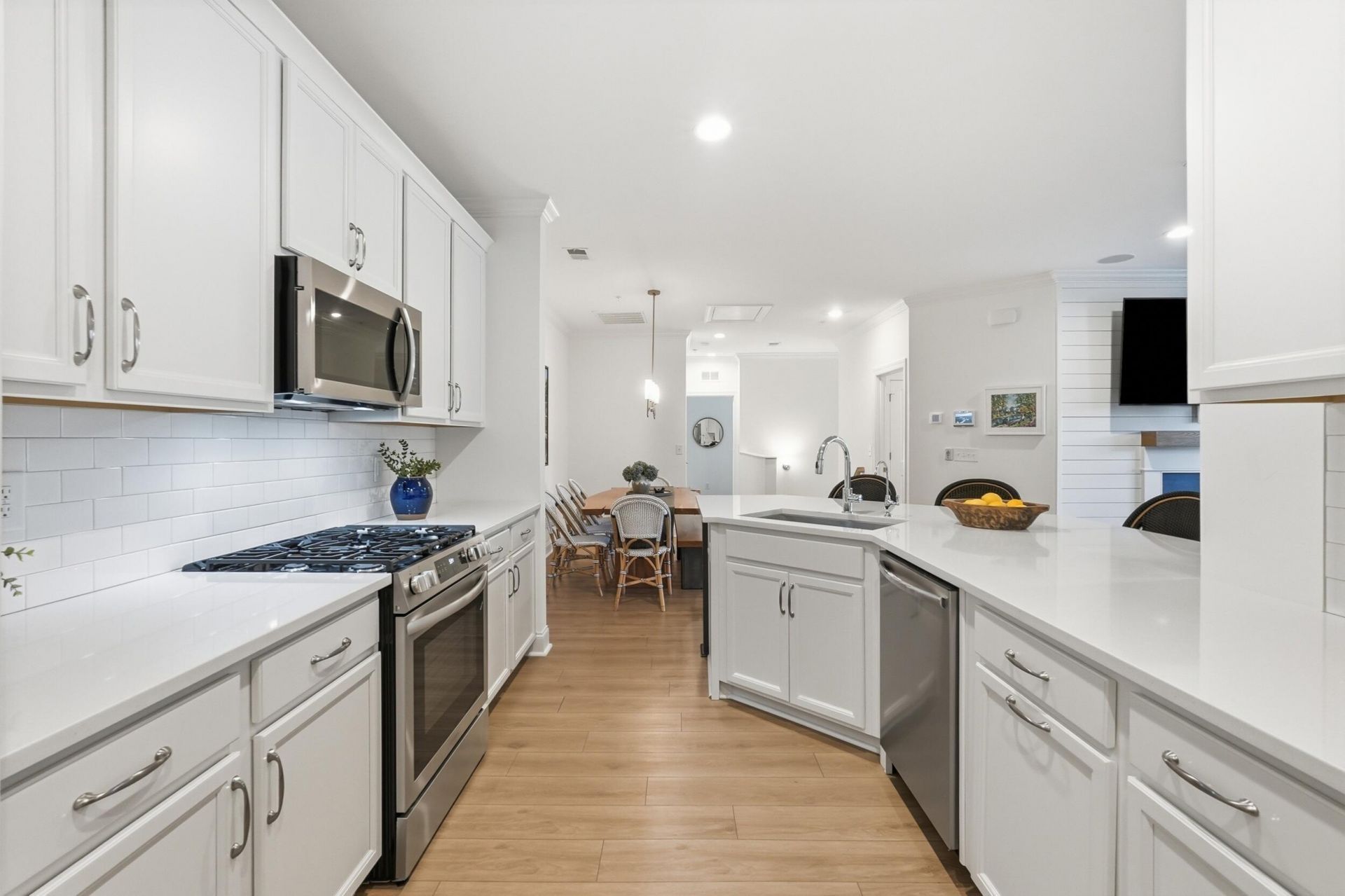 410 Carolina Cherry Court Photo 16