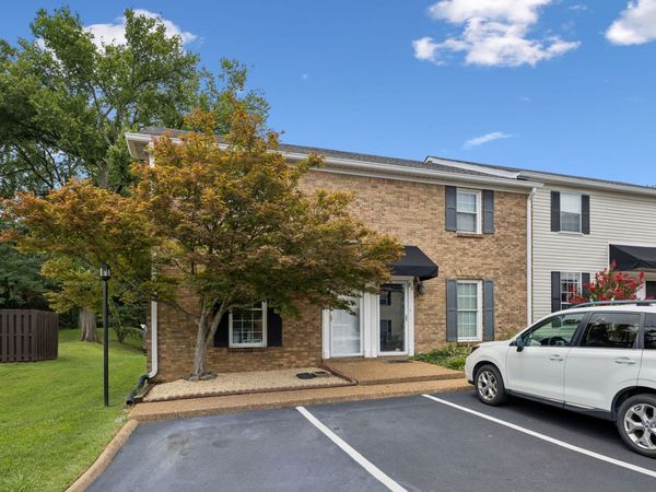 200 N Royal Oaks Blvd , Unit E1, Franklin, TN 37067