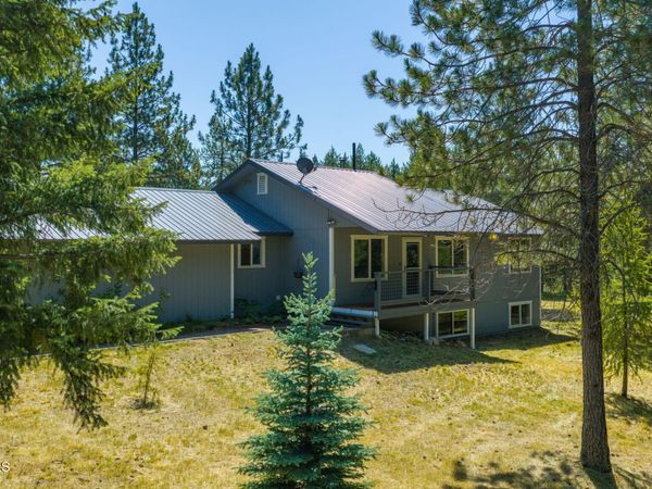 33250 N Tahoe DR , Spirit Lake, ID 83869