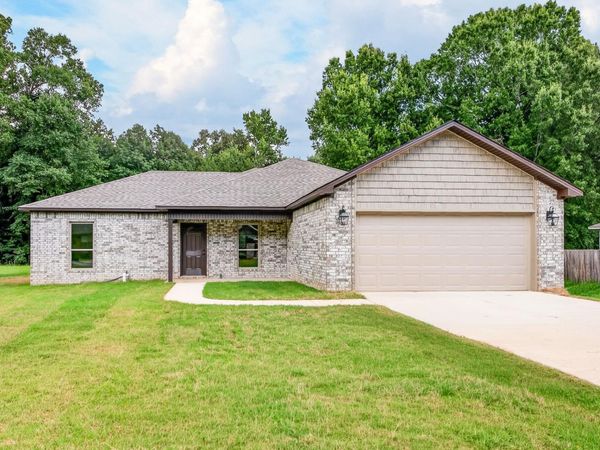 38 Shamsie Drive, Ward, AR 72176
