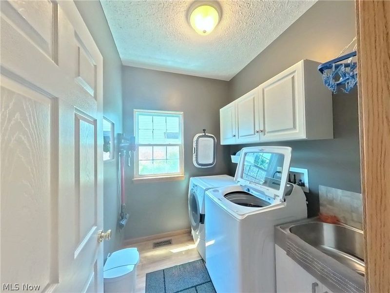 215 Grand Haven Court, Painesville Township, OH 44077 Photo 16