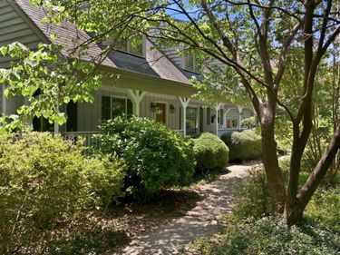 8704 Danbury Circle, Raleigh, NC 27613