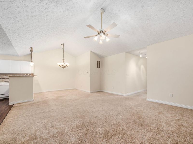 366 Crescent Court, Westerville, OH 43081 Photo 13