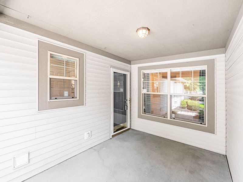 366 Crescent Court, Westerville, OH 43081 Photo 3
