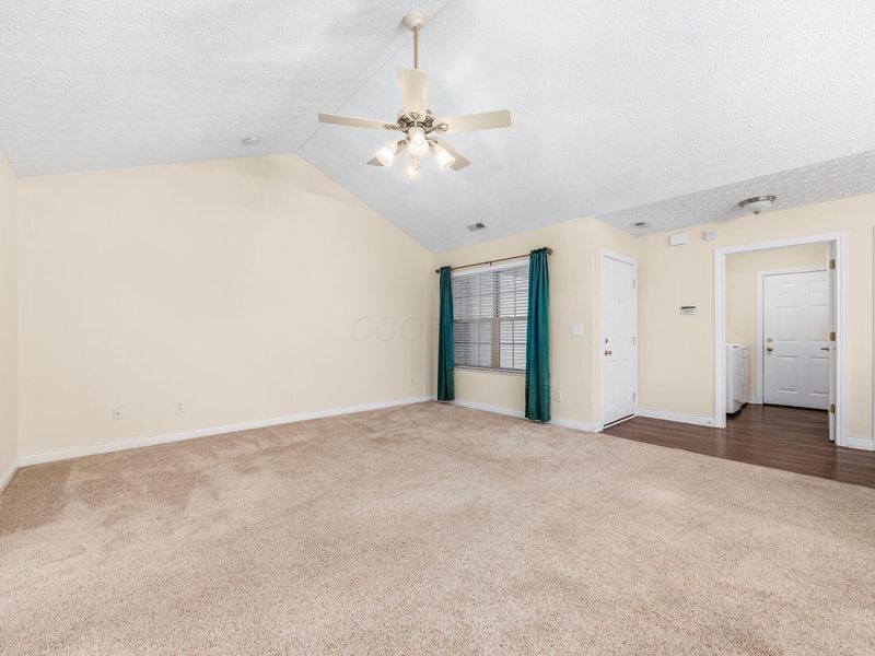 366 Crescent Court, Westerville, OH 43081 Photo 6