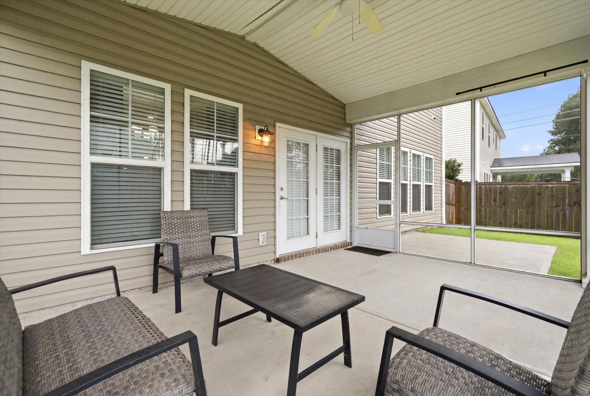 100 Royal Star Road Photo 64