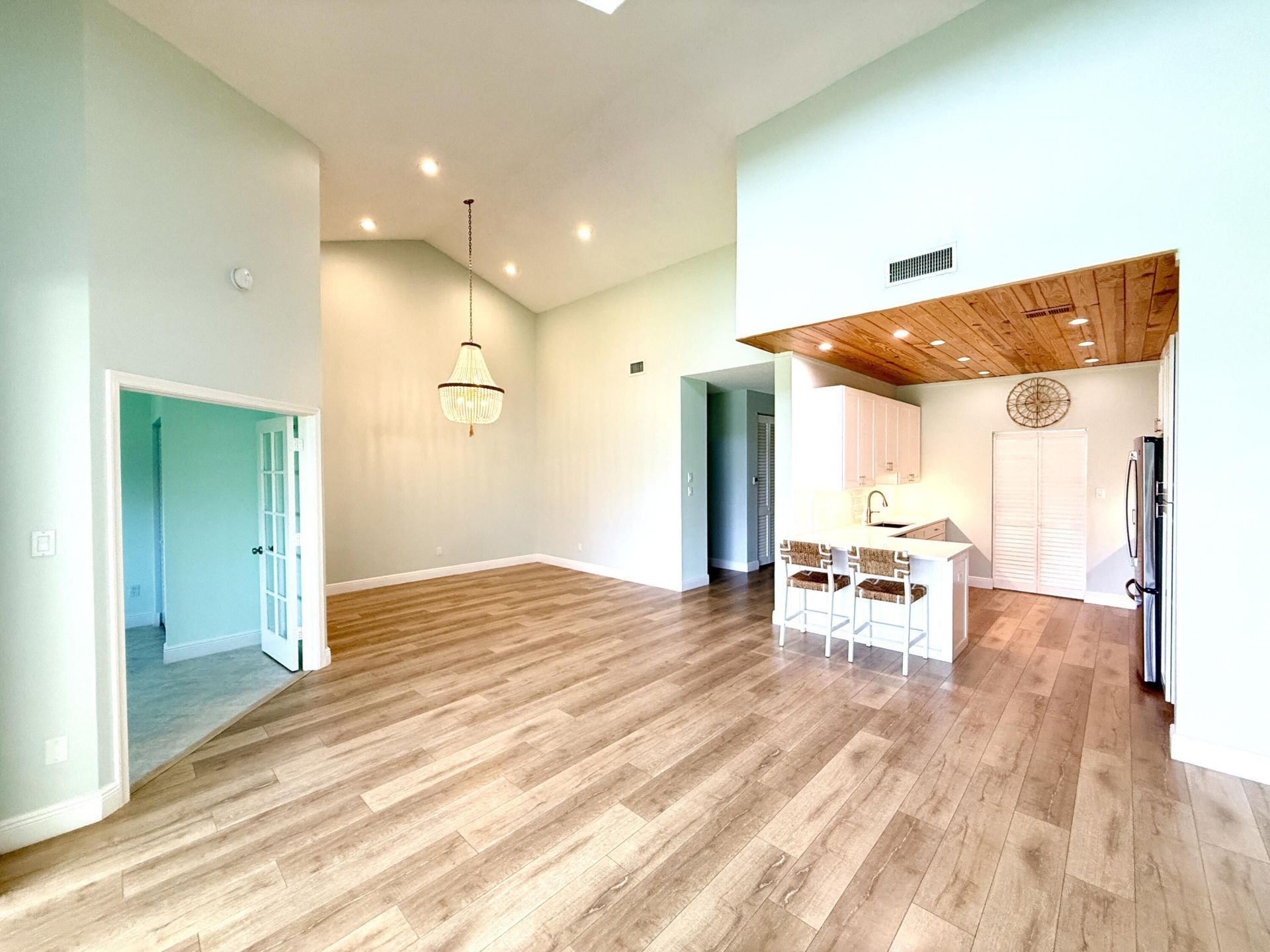 225 N Lakeshore Drive, Hypoluxo, FL 33462 Photo