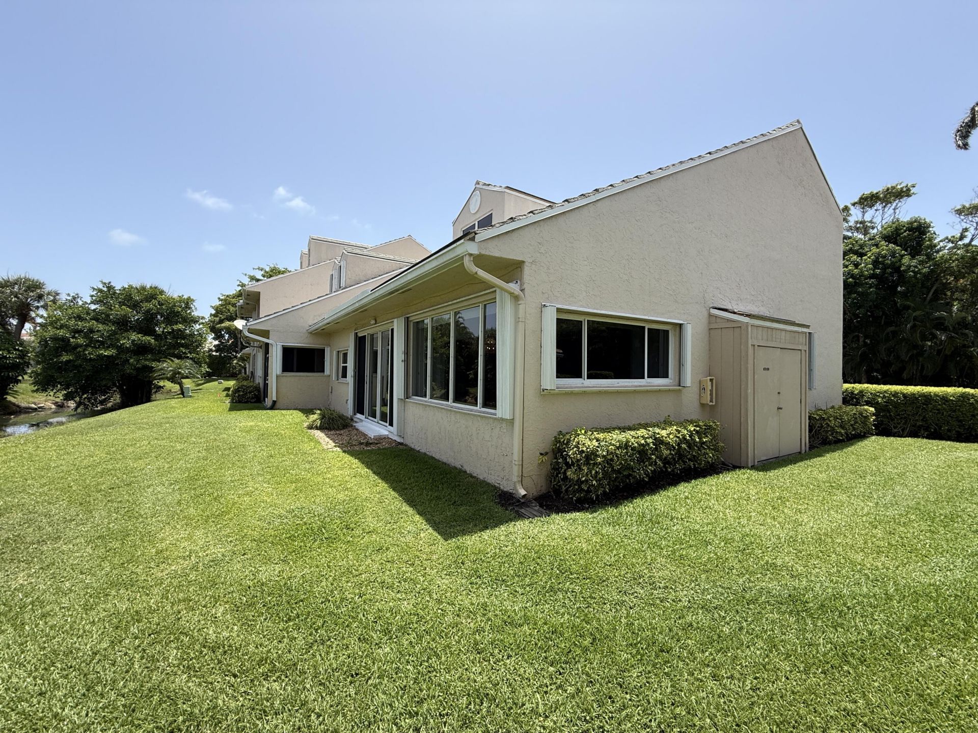 225 N Lakeshore Drive, Hypoluxo, FL 33462 Photo