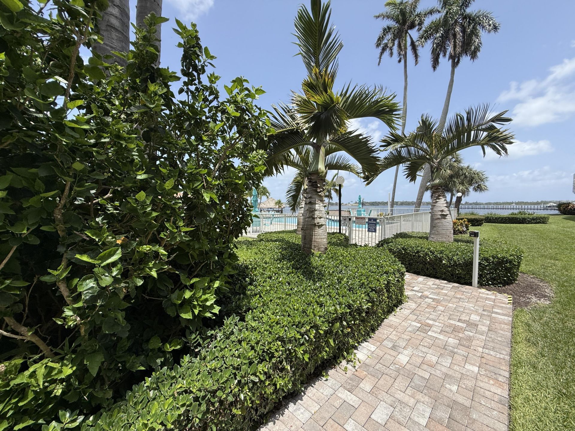 225 N Lakeshore Drive, Hypoluxo, FL 33462 Photo