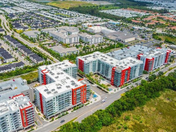 7885 NW 107th Ave , Unit 100, Doral, FL 33178