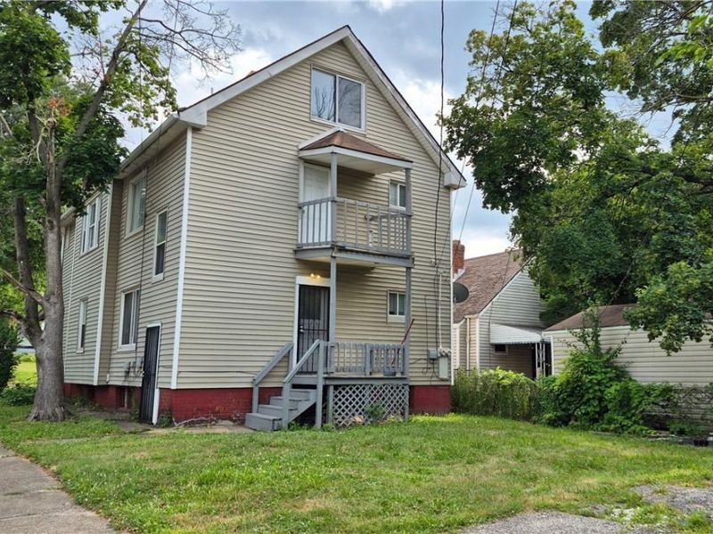 8511 Jeffries Avenue, Cleveland, OH 44105 Photo 4