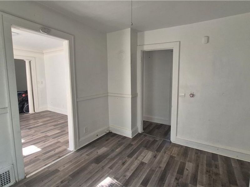 8511 Jeffries Avenue, Cleveland, OH 44105 Photo 5