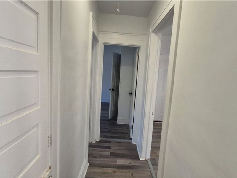 8511 Jeffries Avenue, Cleveland, OH 44105 Photo 7