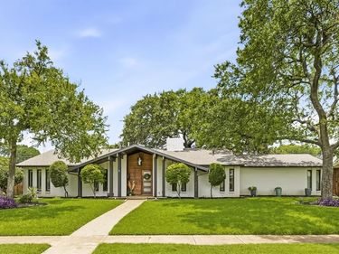 3850 Boca Bay Drive, Dallas, TX 75244