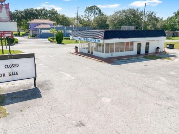 9710 E COLONIAL DRIVE, ORLANDO, FL 32817