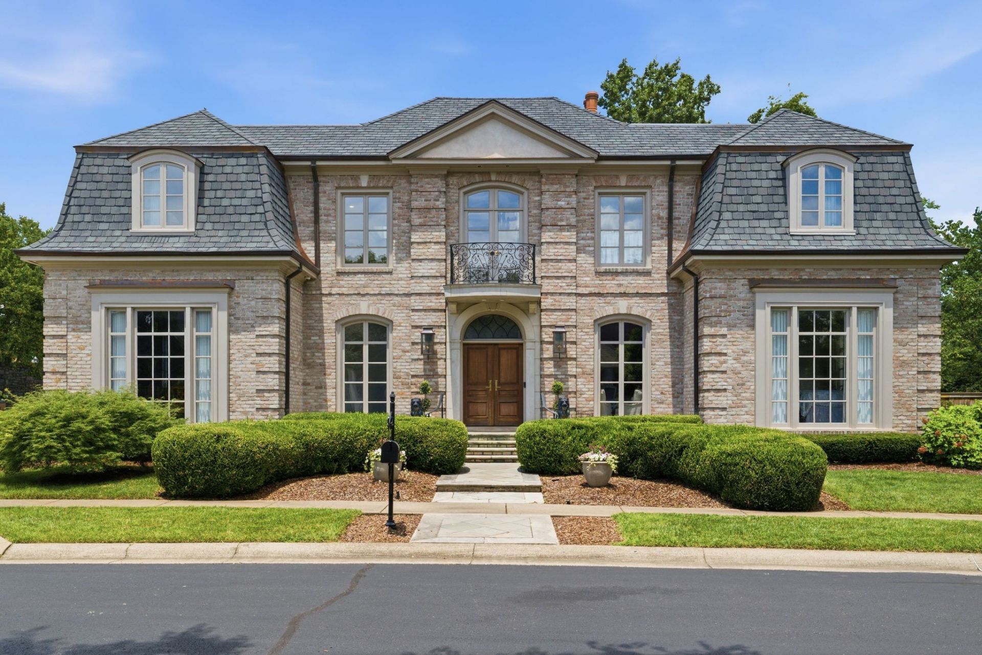 540 Close Ln, Nashville, TN 37205 Main Photo