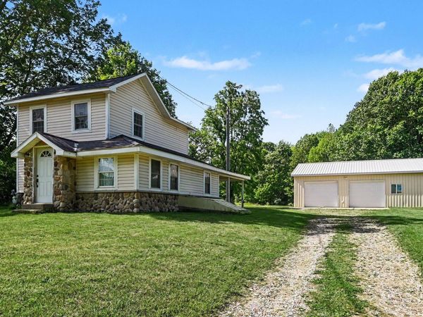 7263 Baseline Road, South Haven, MI 49090