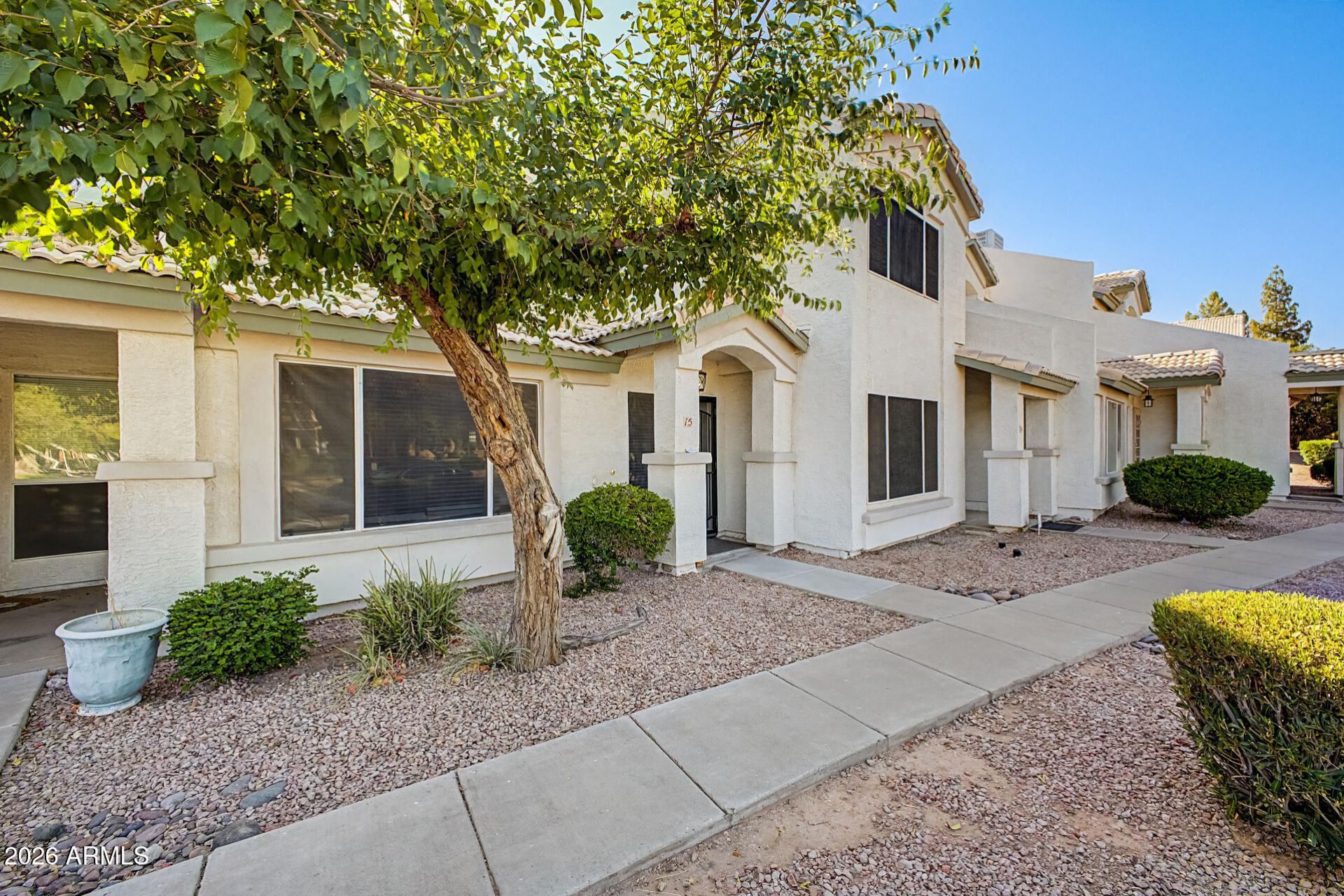 4805 E Kachina Trail, Unit 15, Phoenix, AZ 85044 Main Photo