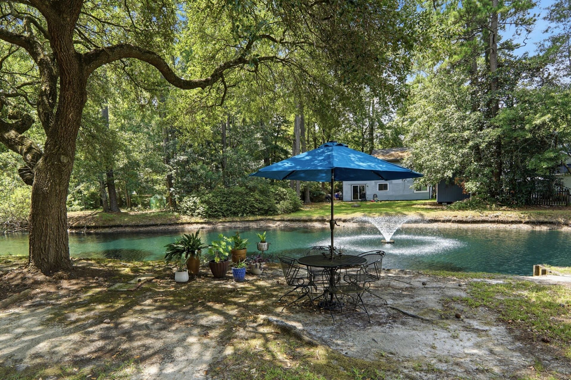 7875 Champion Way Photo 27