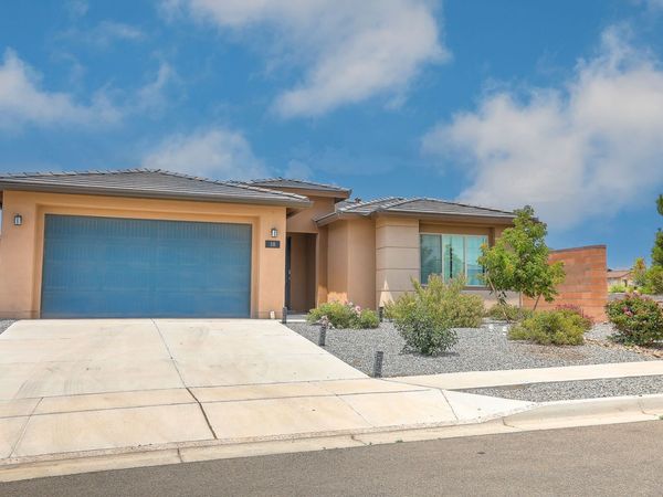 38 Avenida Colibri , Santa Fe, NM 87508