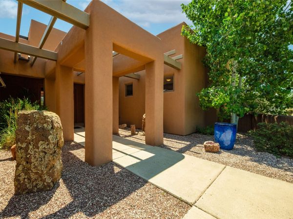 2155 Plazuela Vista , Santa Fe, NM 87505