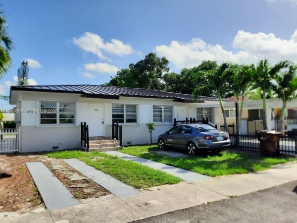 464 E 13 ST , Unit 464, Hialeah, FL 33010