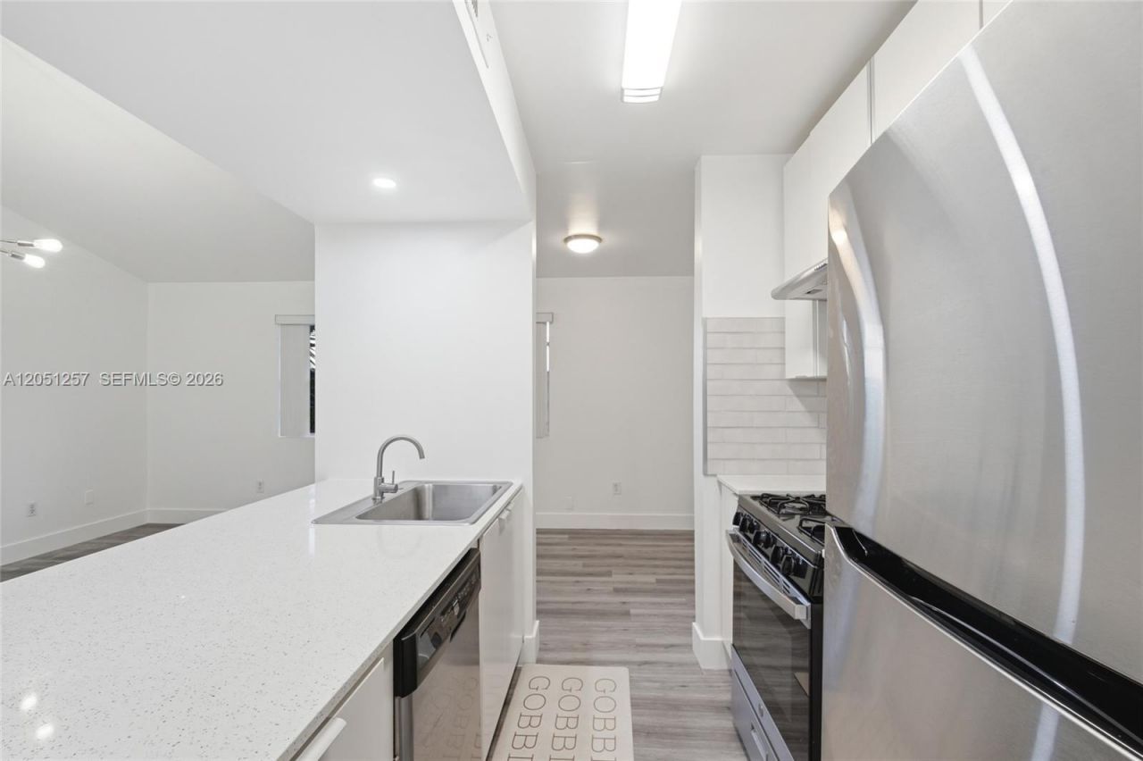 15330 SW 106th Ter, Unit 915, Miami, FL 33196 Photo