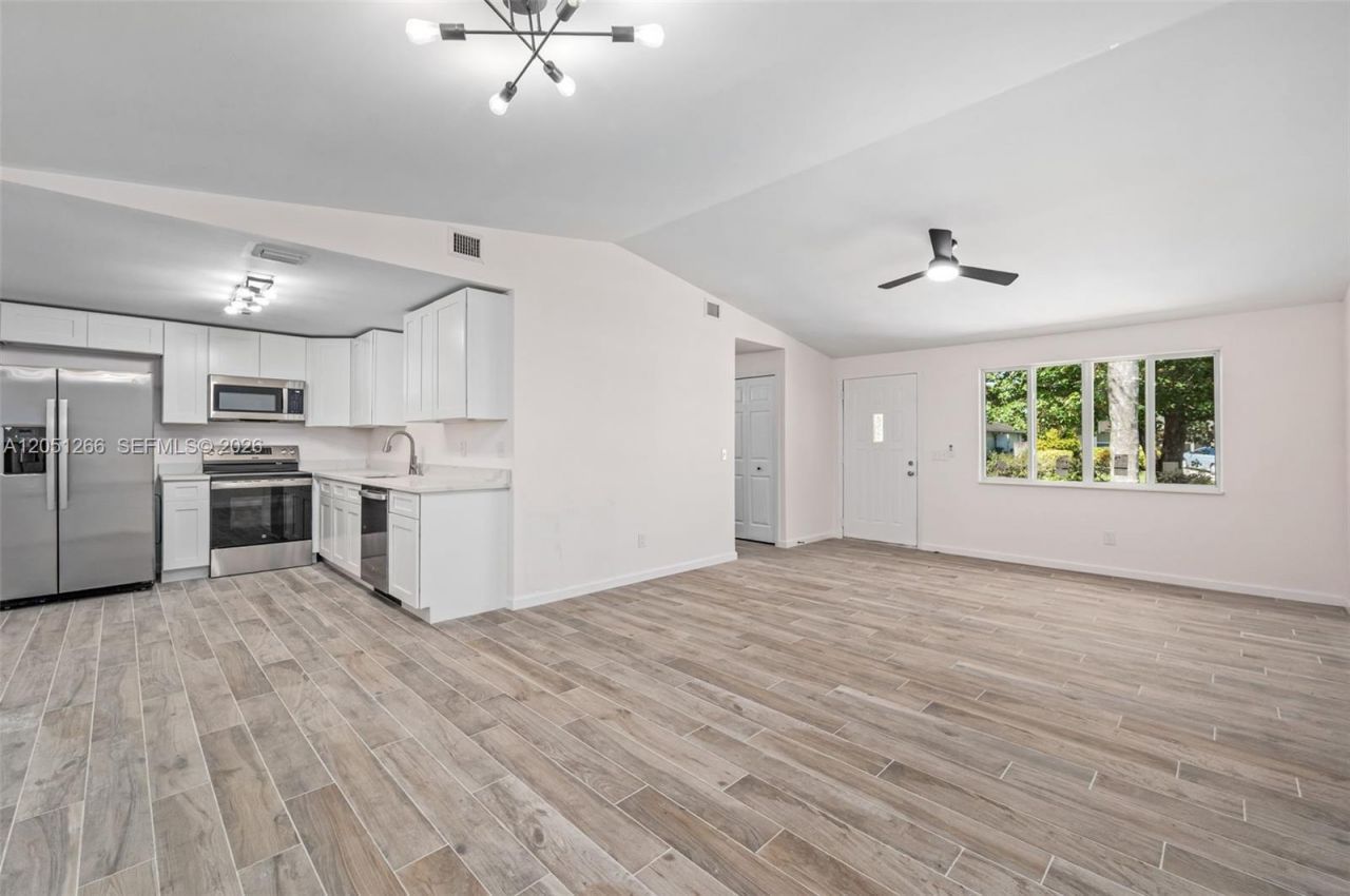 3185 SW Crumpacker St, Port Saint Lucie, FL 34953 Photo