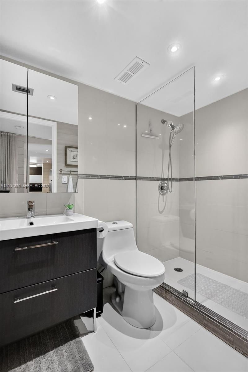850 N Miami Ave , Unit W-1202, Miami, FL 33136 Photo