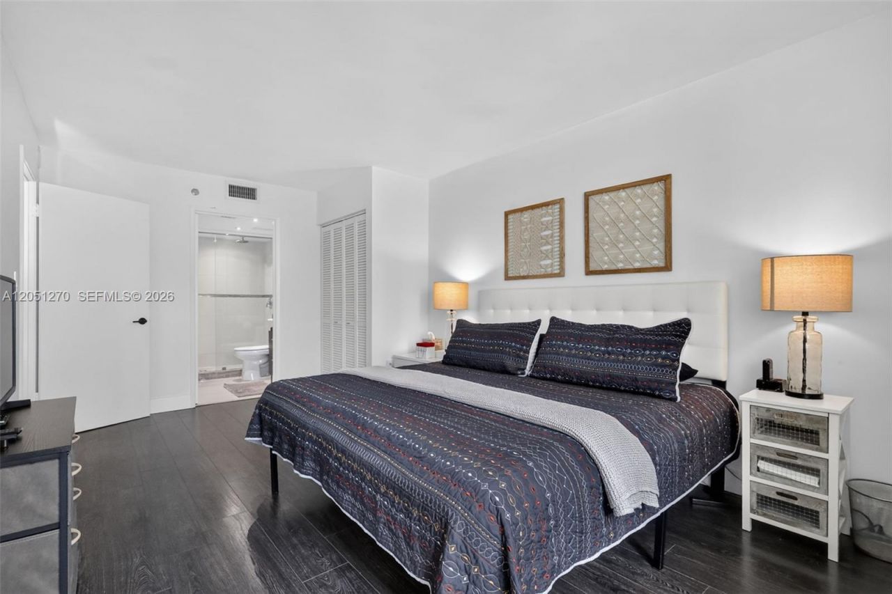 850 N Miami Ave , Unit W-1202, Miami, FL 33136 Photo