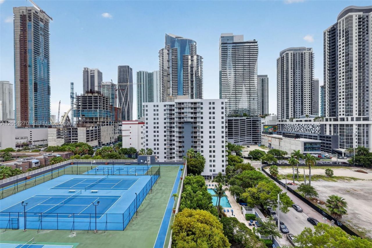850 N Miami Ave , Unit W-1202, Miami, FL 33136 Photo