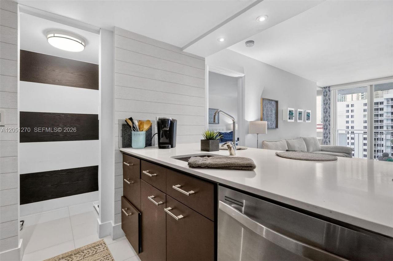 850 N Miami Ave , Unit W-1202, Miami, FL 33136 Photo