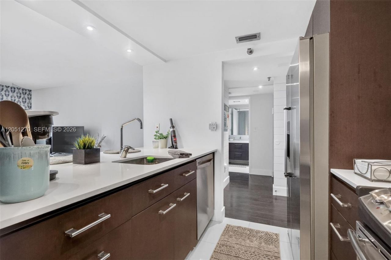 850 N Miami Ave , Unit W-1202, Miami, FL 33136 Photo