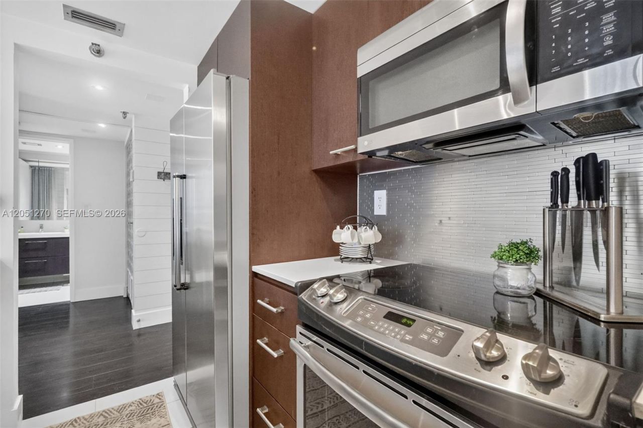 850 N Miami Ave , Unit W-1202, Miami, FL 33136 Photo