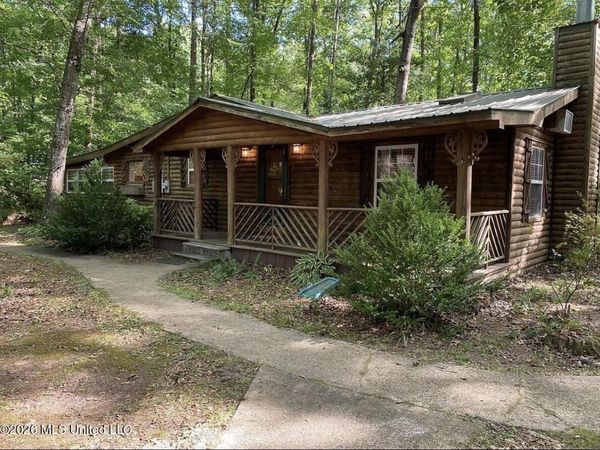 81a County Road 323 , Iuka, MS 38852