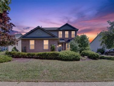 27985 S Mockingbird Drive, Huron Twp, MI 48134