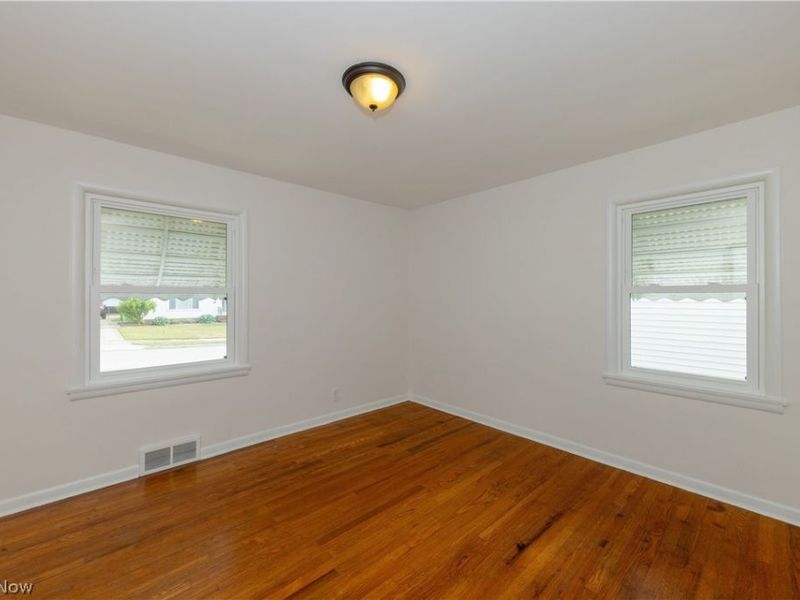4521 Shirley Drive, South Euclid, OH 44121 Photo 15