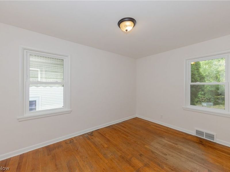 4521 Shirley Drive, South Euclid, OH 44121 Photo 18