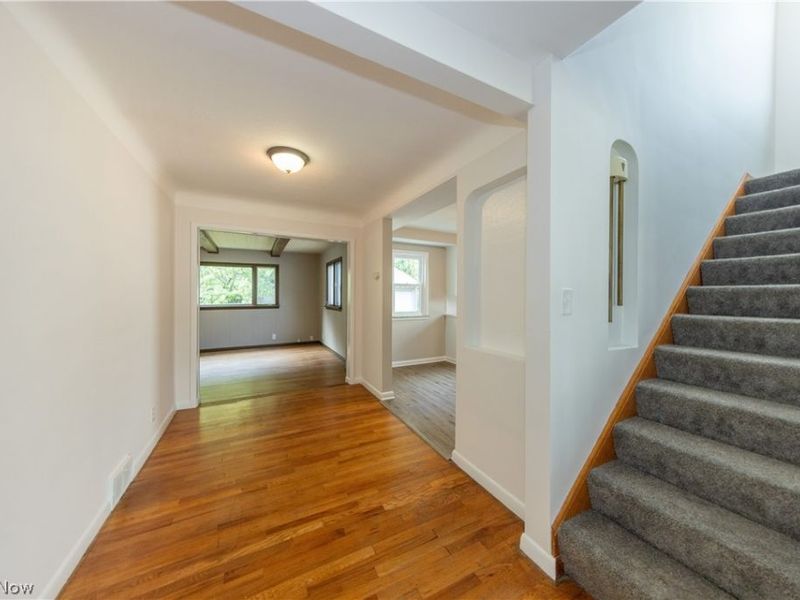 4521 Shirley Drive, South Euclid, OH 44121 Photo 5