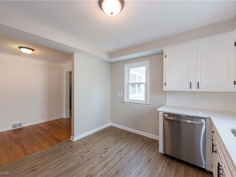 4521 Shirley Drive, South Euclid, OH 44121 Photo 9