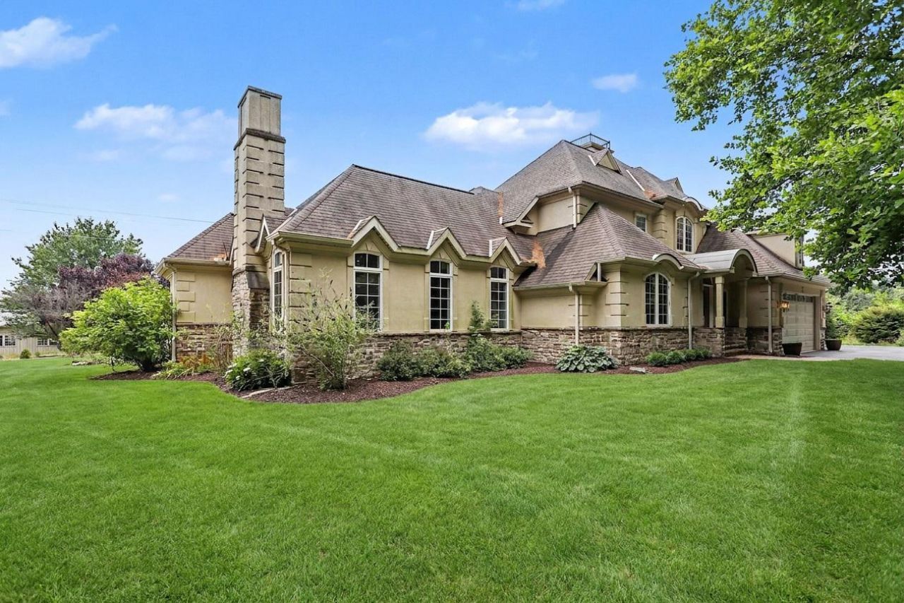 4097 WREN ROAD , THOMASVILLE, PA 17364