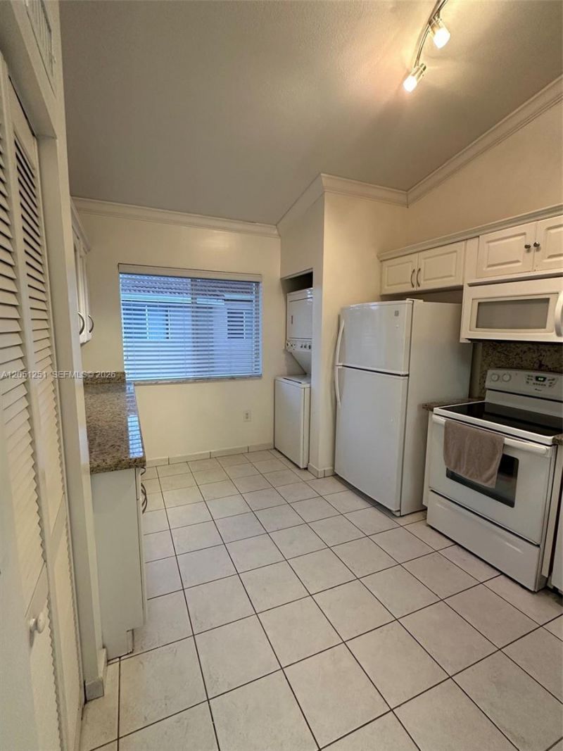 6466 SW 130th Pl, Unit 908, Miami, FL 33183 Photo