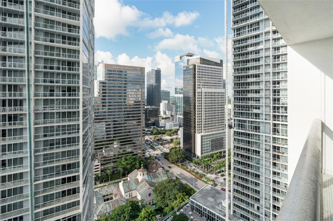 475 Brickell Ave, Unit 3111, Miami, FL 33131 Photo