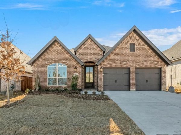 1822 Buckeye Lane, Mansfield, TX 76063