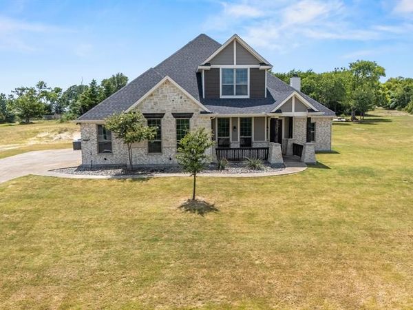 410 Silo Court, Waxahachie, TX 75167