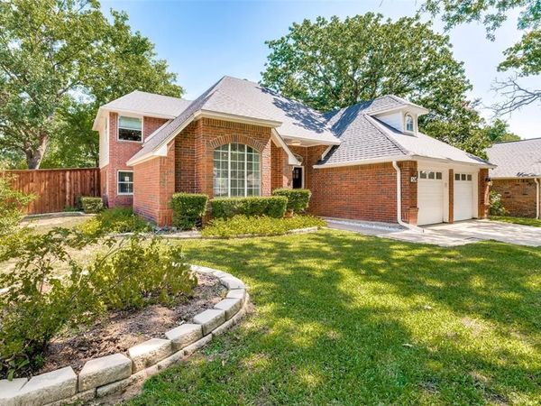 534 Post Oak Road, Grapevine, TX 76051