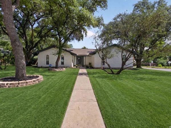 721 BALFOUR DR, Windcrest, TX 78239