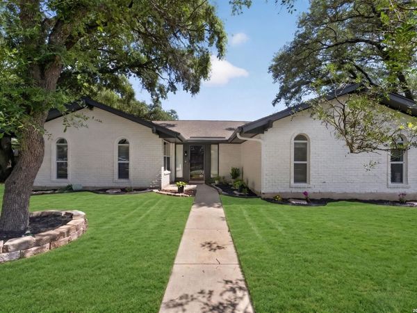 721 BALFOUR DR, Windcrest, TX 78239
