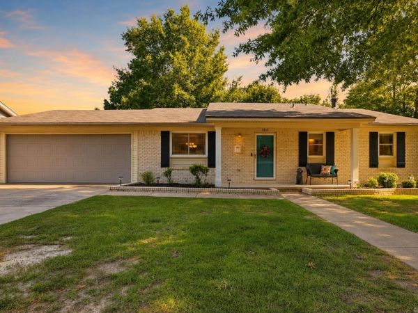 7015 Amherst Drive, Little Rock, AR 72205