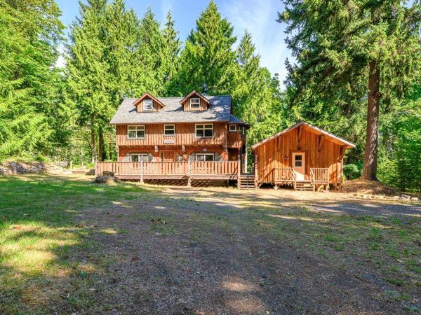 448 Leet Lane , Fanny Bay, BC V0R 1W0